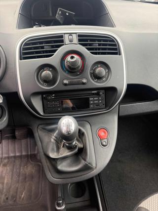 RENAULT Kangoo usata, con USB