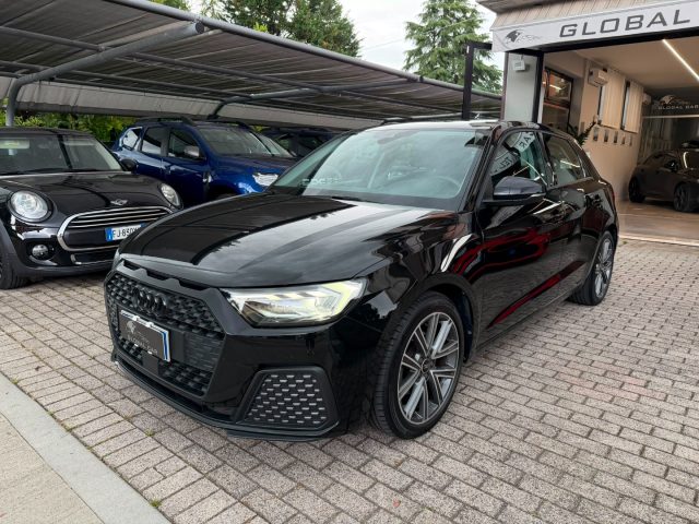 AUDI A1 usata, con Autoradio