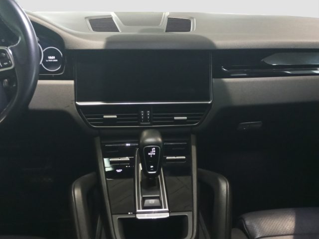 PORSCHE Cayenne usata 11