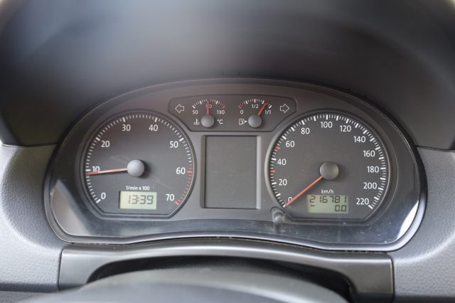 VOLKSWAGEN Polo usata, con Autoradio