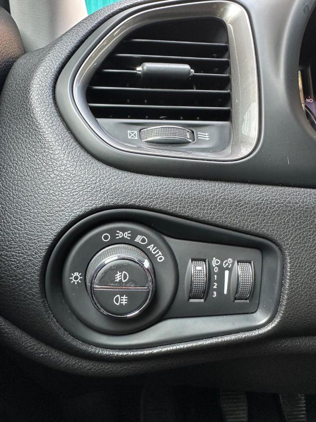 JEEP Renegade usata, con Park Distance Control