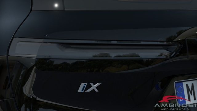 BMW iX usata 7