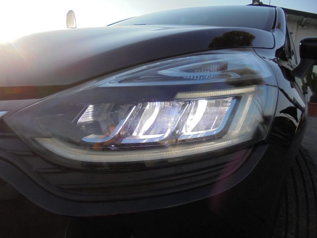 RENAULT Clio usata, con Cruise Control