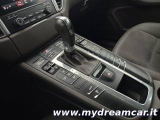 PORSCHE Macan usata, con Fendinebbia