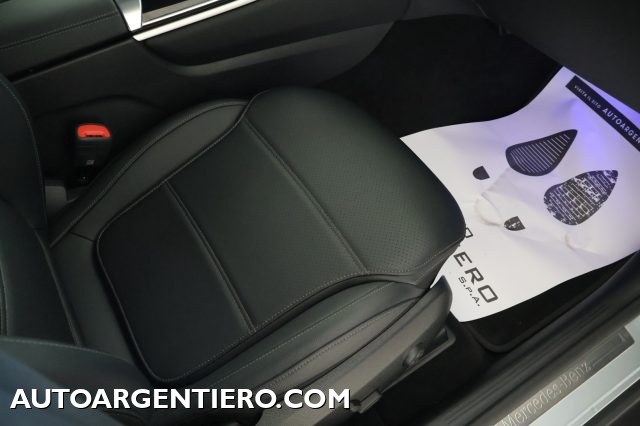 MERCEDES-BENZ GLC 200 usata, con Freno di stazionamento elettrico