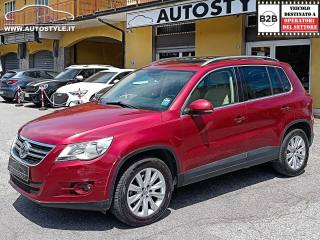 VOLKSWAGEN Tiguan usata, con Gancio traino