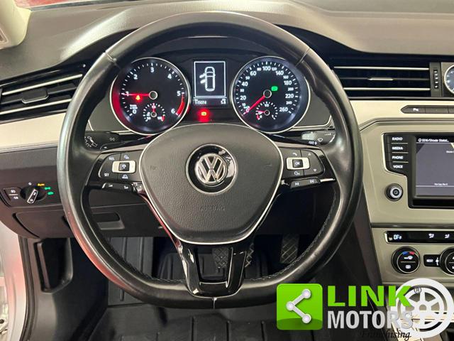 VOLKSWAGEN Passat Variant usata, con Controllo trazione