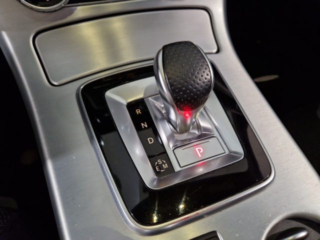 MERCEDES-BENZ SLK 200 usata, con Fendinebbia