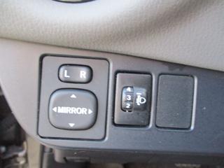 TOYOTA Yaris usata 19