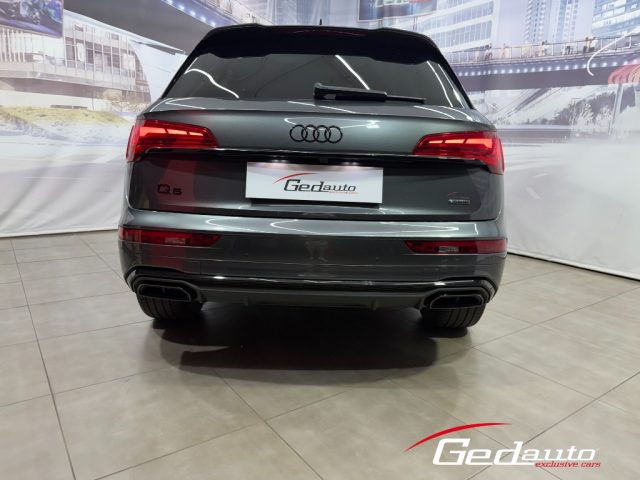 AUDI Q5 usata, con Alzacristalli elettrici