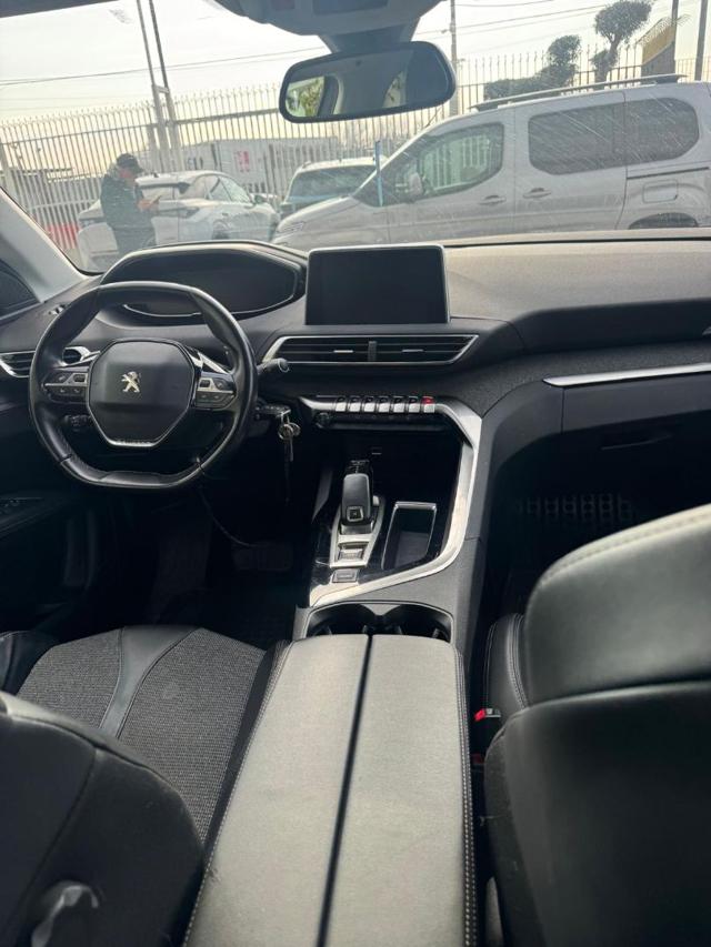 PEUGEOT 3008 usata, con Climatizzatore