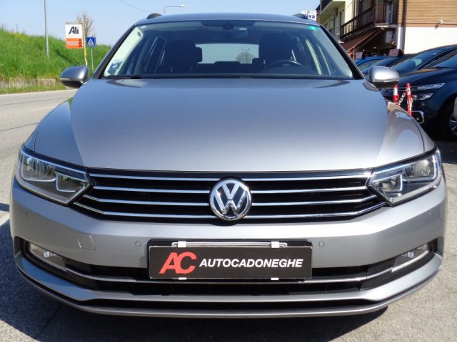 VOLKSWAGEN Passat Variant usata, con ABS
