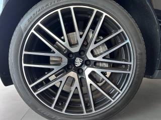 PORSCHE Macan usata, con Cerchi in lega