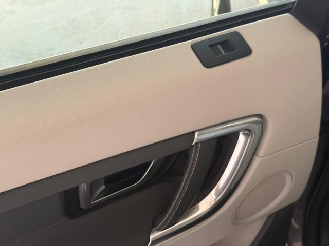 LAND ROVER Discovery Sport usata, con Climatizzatore