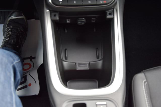 JEEP Avenger usata, con Luci diurne LED