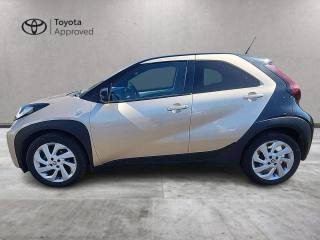 TOYOTA Aygo X usata, con Autoradio