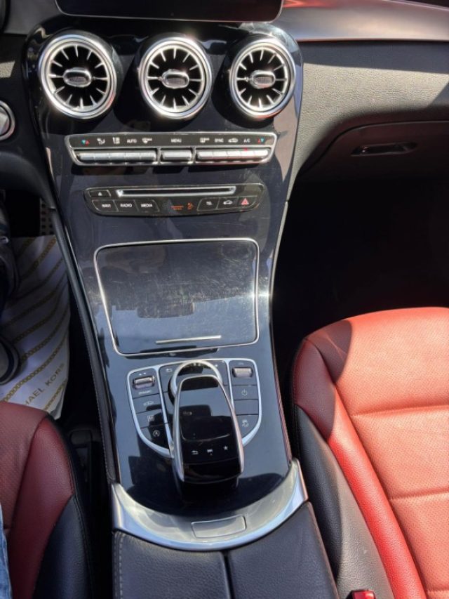 MERCEDES-BENZ GLC 220 usata, con Chiusura centralizzata