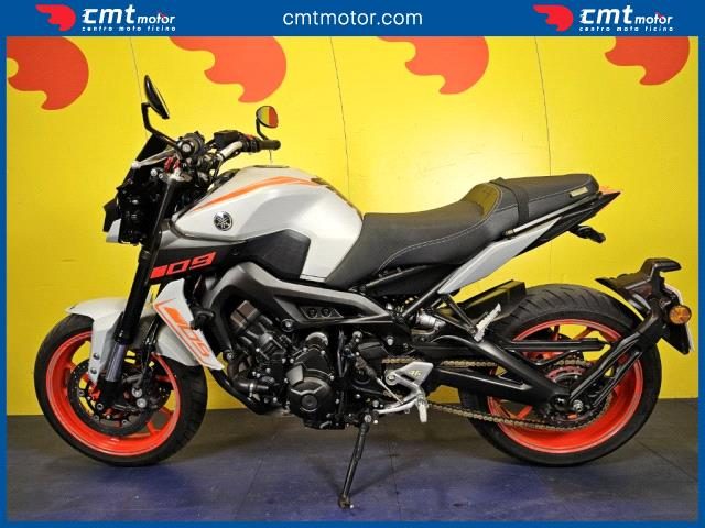 YAMAHA MT-09 usata 2