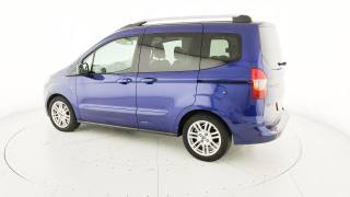 FORD Tourneo Courier usata, con Sensori di parcheggio posteriori