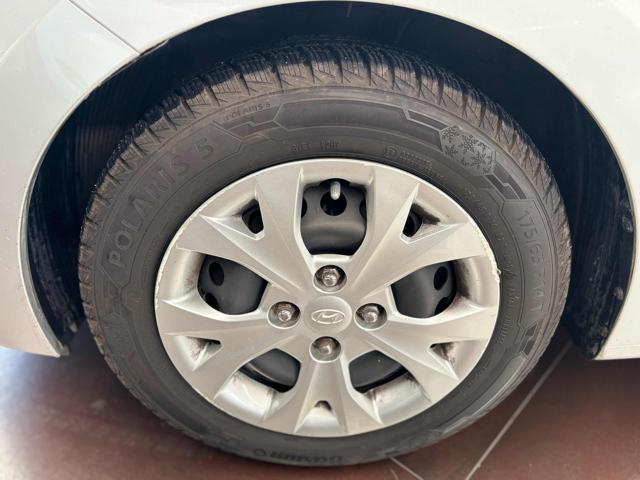 HYUNDAI i10 usata, con Alzacristalli elettrici