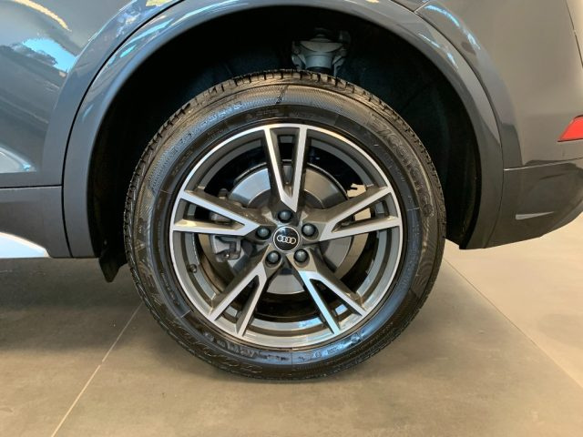 AUDI Q5 usata, con Autoradio digitale