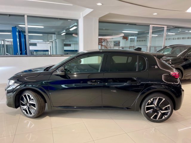 PEUGEOT 208 usata, con Boardcomputer