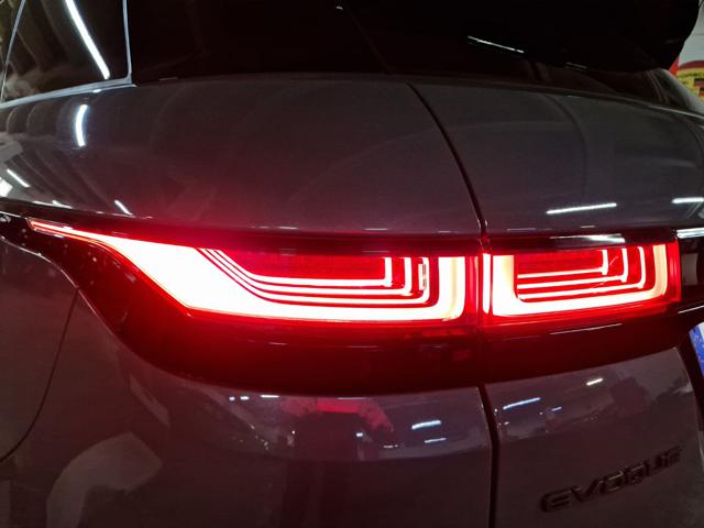 LAND ROVER Range Rover Evoque usata, con Bracciolo