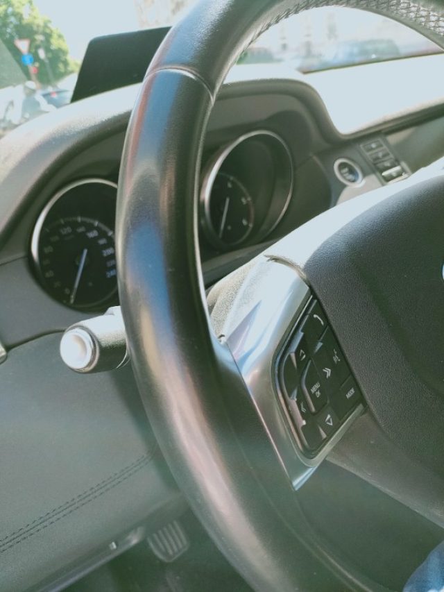 LAND ROVER Discovery Sport usata, con Chiusura centralizzata