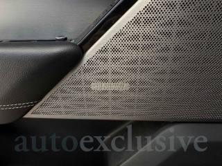 LAND ROVER Range Rover Velar usata, con Bluetooth