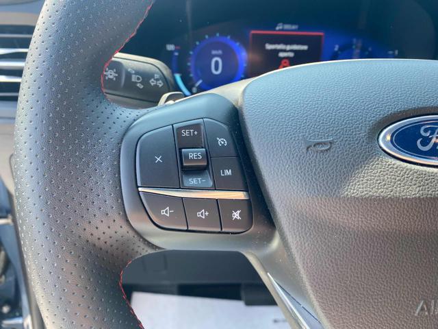 FORD Kuga usata, con Sistema di navigazione