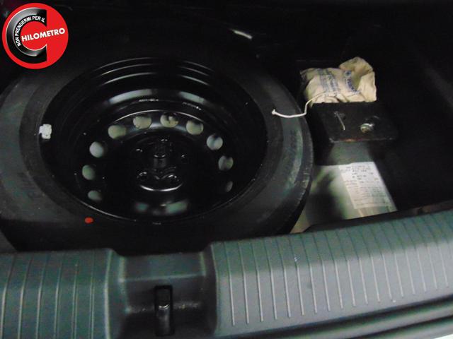 VOLKSWAGEN T-Roc usata, con Autoradio