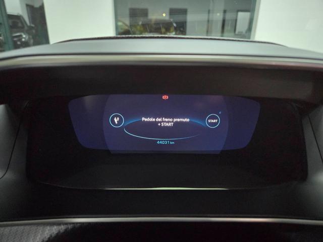 PEUGEOT 2008 usata, con Climatizzatore