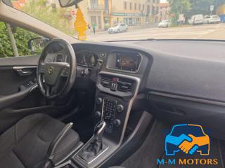 VOLVO V40 Cross Country usata, con ESP
