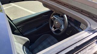 VOLKSWAGEN Golf usata, con Autoradio digitale