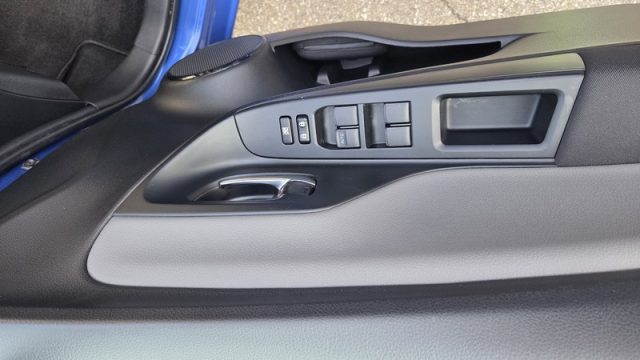 TOYOTA Yaris usata, con Cruise Control
