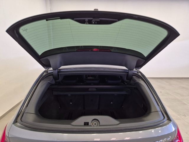 BMW 320 usata, con Head-up display