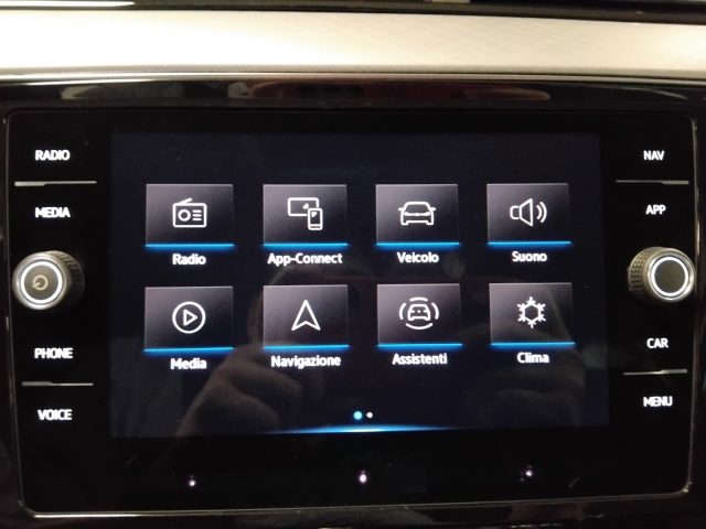 VOLKSWAGEN Passat usata, con Specchietti laterali elettrici