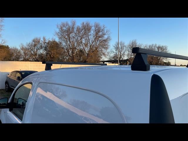 RENAULT Kangoo usata, con USB