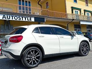 MERCEDES-BENZ GLA 200 usata, con Isofix