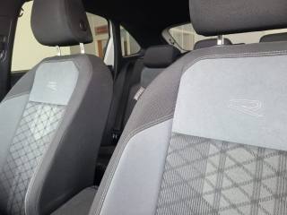 VOLKSWAGEN Taigo usata, con Park Distance Control