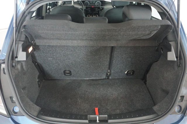 LANCIA Ypsilon usata, con Sedile posteriore sdoppiato
