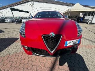 ALFA ROMEO Giulietta usata, con Autoradio