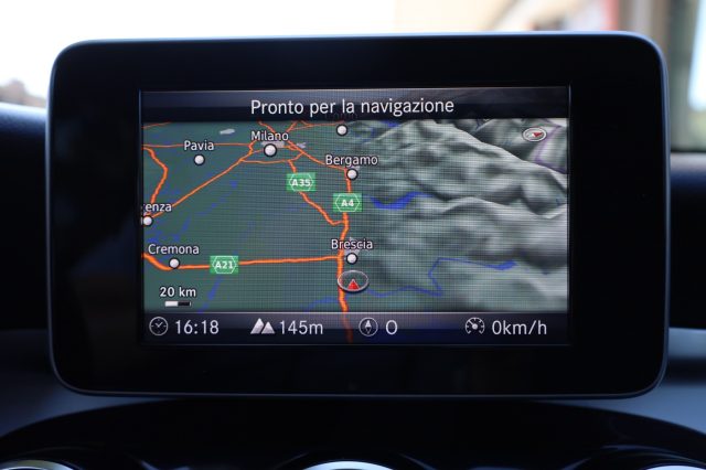 MERCEDES-BENZ C 220 usata, con Monitoraggio pressione pneumatici