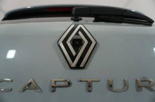 RENAULT Captur usata, con Fari LED