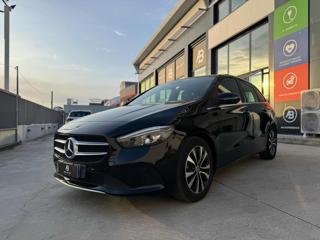 MERCEDES-BENZ B 180 d Sport