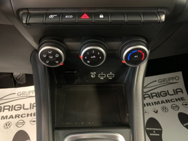 RENAULT Captur usata, con USB