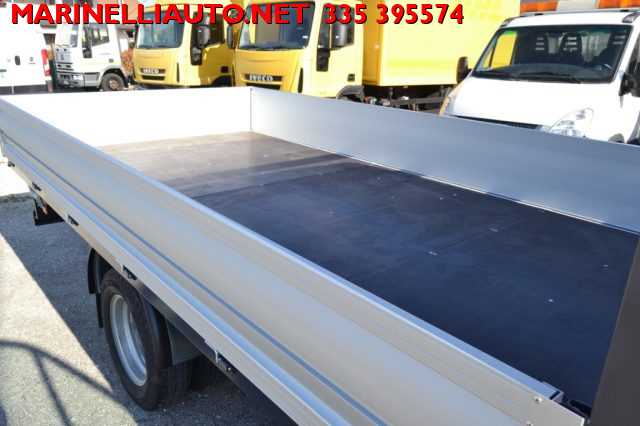 IVECO Daily usata 24