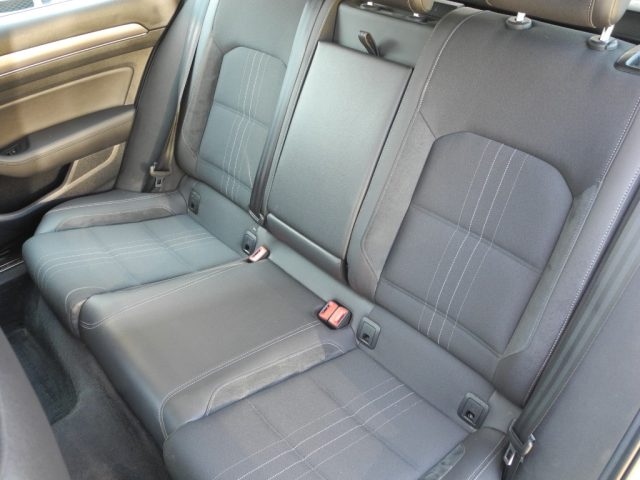 VOLKSWAGEN Passat Alltrack usata, con Pneumatici estivi