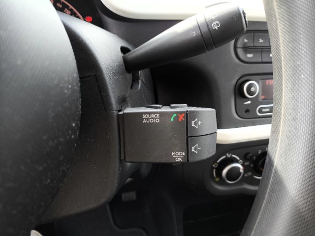 RENAULT Twingo usata 10