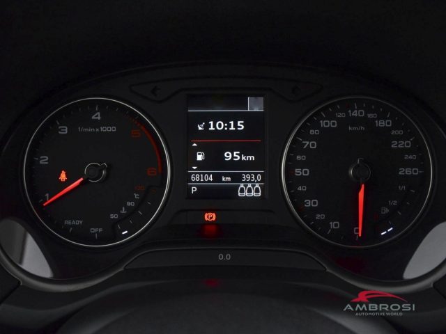 AUDI Q2 usata 11